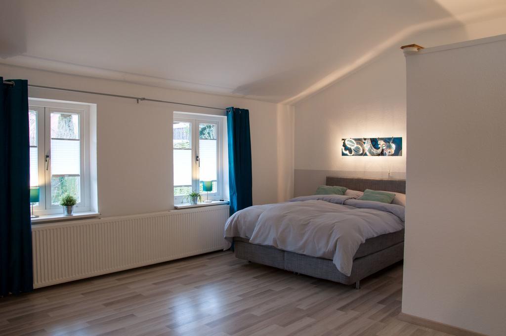 Ferienhaus Brauner Hirsch Целе Екстериор снимка